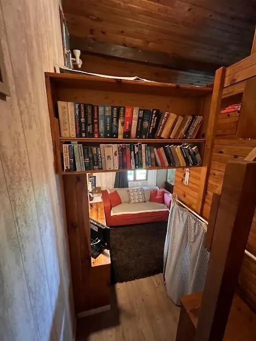 Cabane Dans Les Bois Avec Vue Sur Les Pyrenees Saint-Laurent-de-Neste